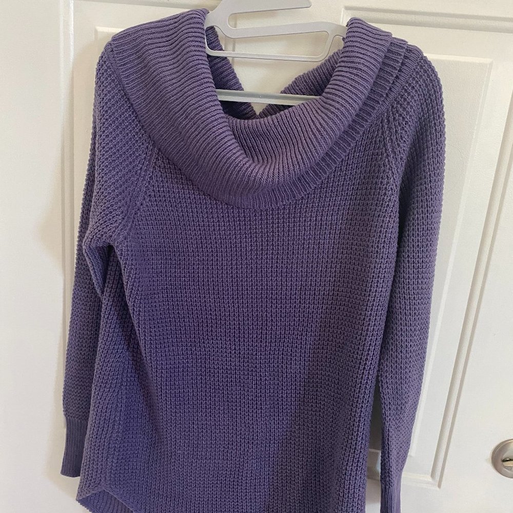 Medium Purple Scoop Neck Sweater
